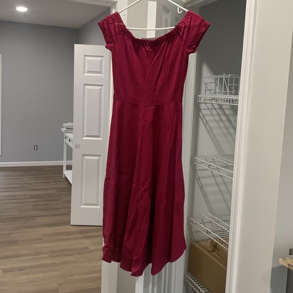 Burgundy off the shoulder, high low dress. Women’s XS - Picture 2 of 3